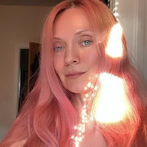 Meet your Posher, Blue